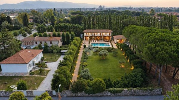casa indipendente in vendita a Pisa in zona Barbaricina