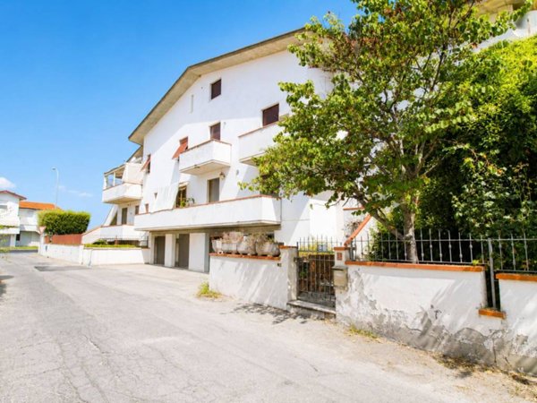 casa indipendente in vendita a Pisa in zona La Vettola