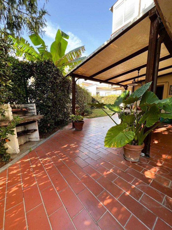 casa indipendente in vendita a Pisa in zona Putignano