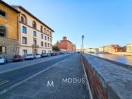 appartamento in vendita a Pisa in zona Lungarni