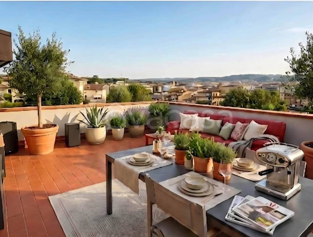 casa indipendente in vendita a Pisa in zona Tirrenia