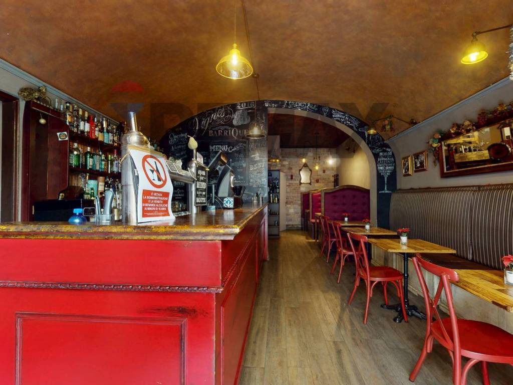 negozio in vendita a Pisa in zona Centro Storico
