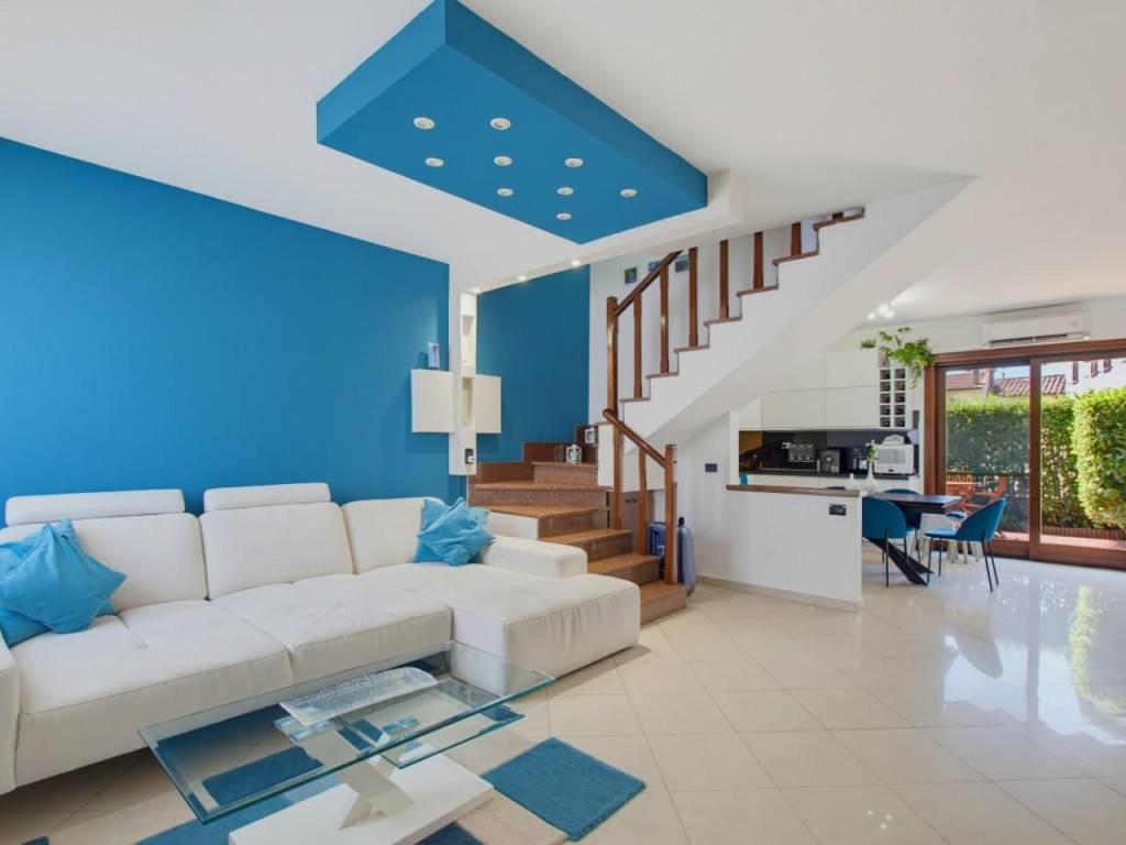 casa indipendente in vendita a Pisa in zona La Vettola