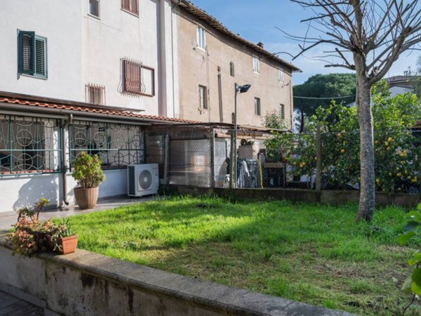 casa indipendente in vendita a Pisa