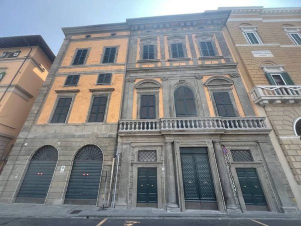 intera palazzina in vendita a Pisa in zona Quartiere San Martino