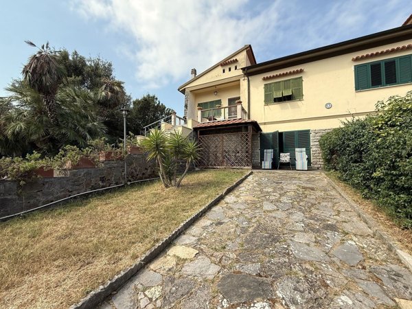 appartamento in vendita a Pisa in zona Tirrenia