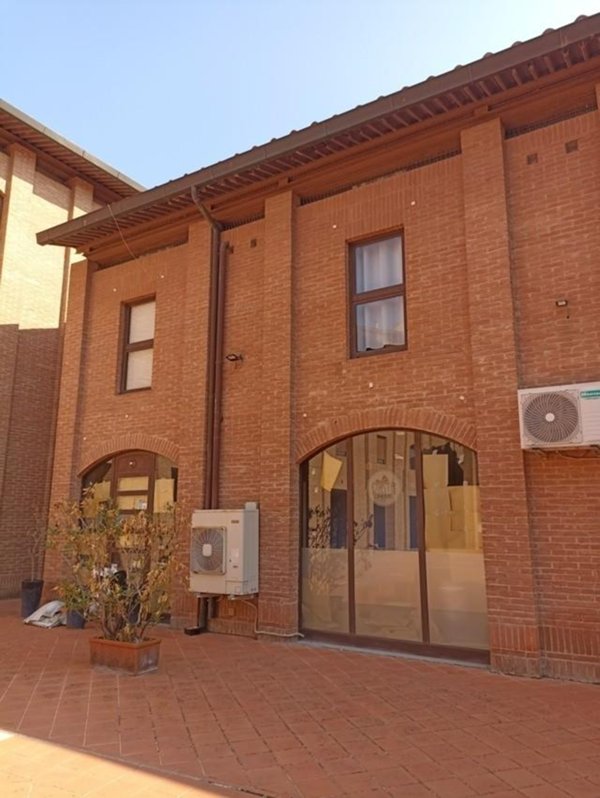 negozio in vendita a Pisa