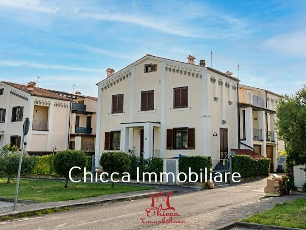 casa indipendente in vendita a Pisa in zona San Piero a Grado