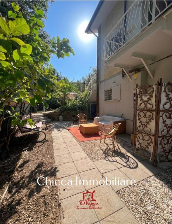 casa indipendente in vendita a Pisa in zona Tirrenia