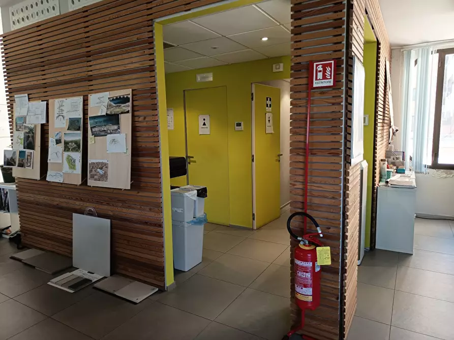 ufficio in vendita a Pisa in zona Le Piagge
