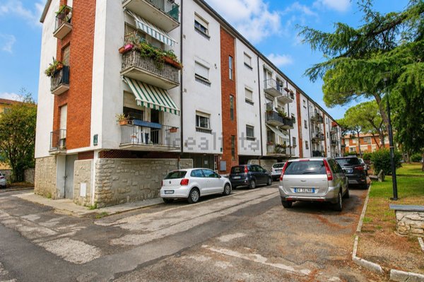 appartamento in vendita a Pisa in zona I Passi