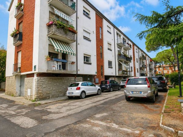 appartamento in vendita a Pisa in zona I Passi