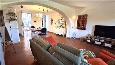 casa indipendente in vendita a Pisa in zona Stazione