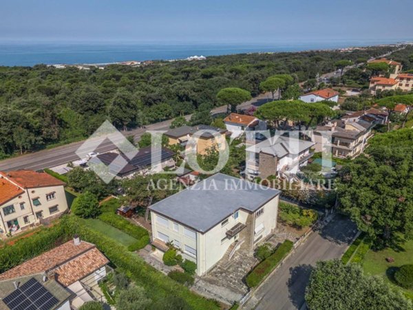 appartamento in vendita a Pisa in zona Tirrenia