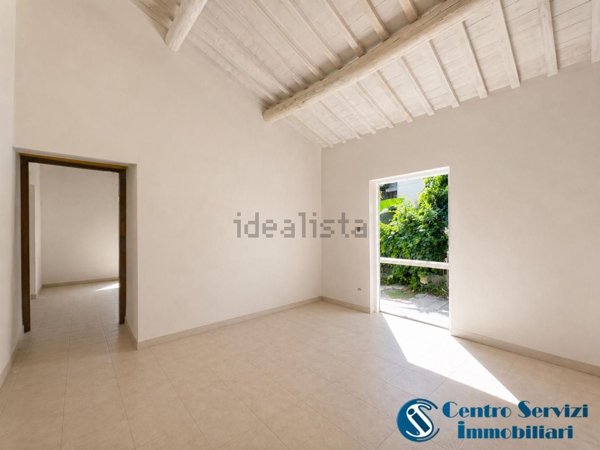 casa indipendente in vendita a Pisa in zona Lungarni