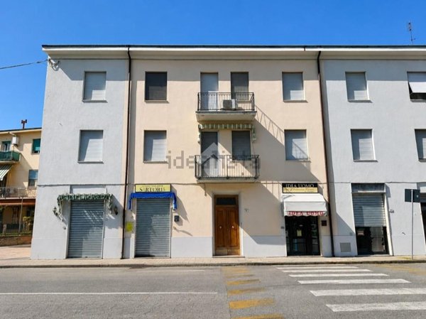 appartamento in vendita a Pisa in zona Porta a Mare
