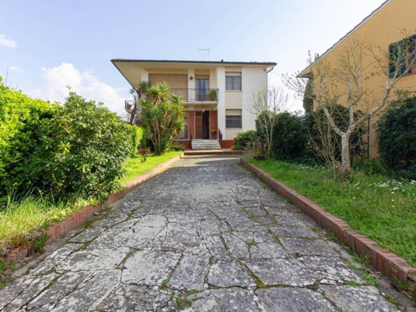 casa indipendente in vendita a Pisa in zona La Vettola