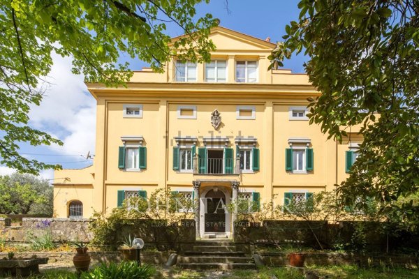 casa indipendente in vendita a Pisa in zona Porta a Lucca