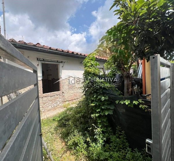 casa indipendente in vendita a Pisa in zona Centro Storico
