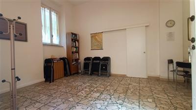 ufficio in vendita a Pisa in zona Stazione