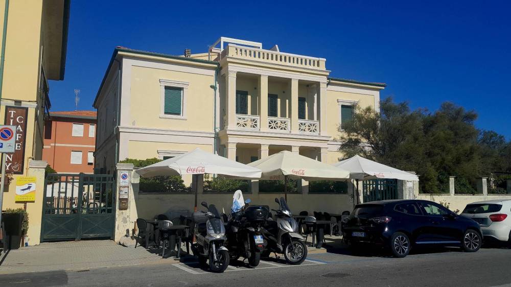 appartamento in vendita a Pisa in zona Marina di Pisa