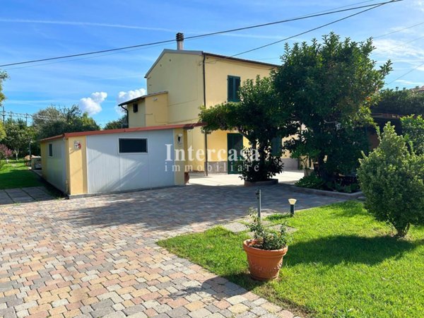 casa indipendente in vendita a Pisa in zona Putignano