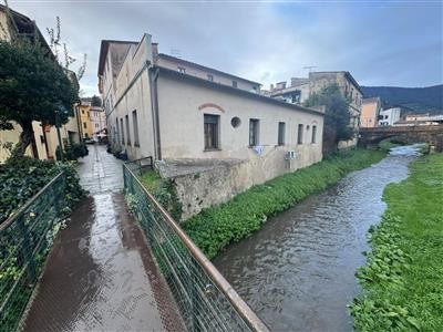 casa indipendente in vendita a Pisa in zona Centro Storico