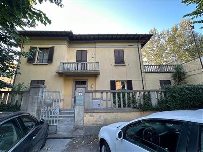 casa indipendente in vendita a Pisa