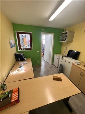 ufficio in vendita a Pisa