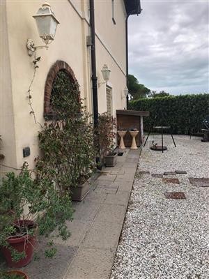 casa indipendente in vendita a Pisa