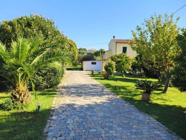 casa indipendente in vendita a Pisa in zona Putignano