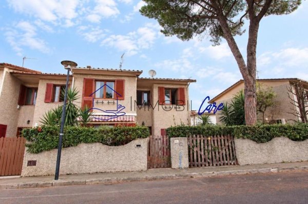 casa indipendente in vendita a Pisa in zona Barbaricina