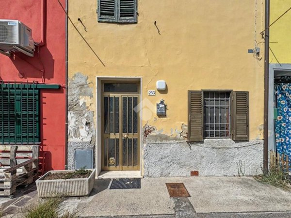 casa indipendente in vendita a Pisa in zona Quartiere San Giusto