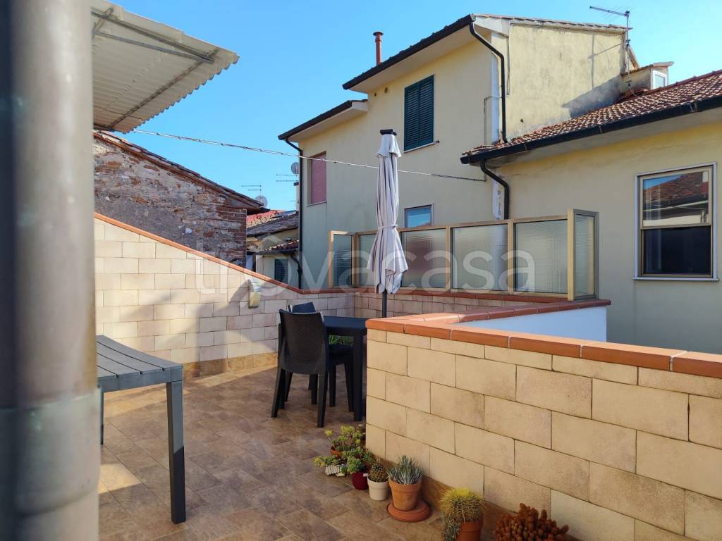 appartamento in vendita a Pisa in zona Barbaricina