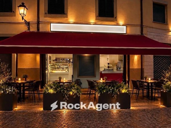 negozio in vendita a Pisa in zona Quartiere San Francesco