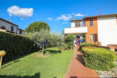 casa indipendente in vendita a Pisa in zona Centro Storico