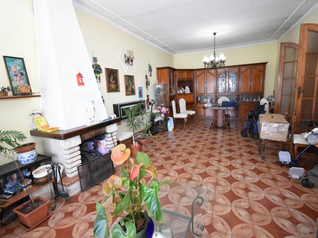 casa indipendente in vendita a Pisa in zona Porta Nuova