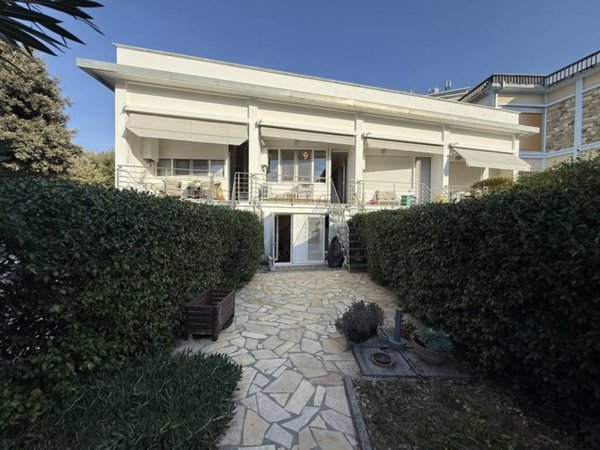 appartamento in vendita a Pisa in zona Tirrenia
