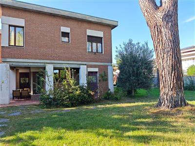 casa indipendente in vendita a Pisa in zona Centro Storico