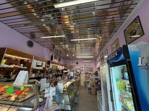 locale commerciale in vendita a Pisa in zona Porta a Lucca