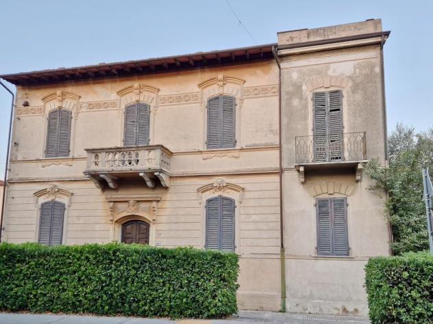 casa indipendente in vendita a Pisa in zona Riglione