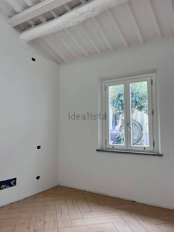 appartamento in vendita a Pisa in zona Lungarni