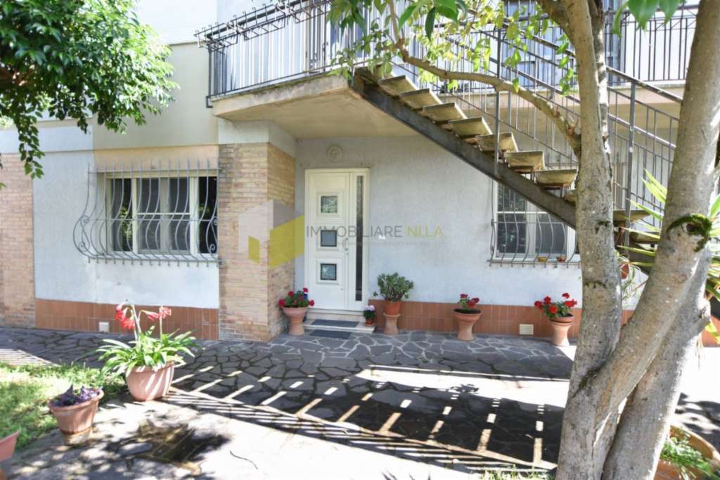 casa indipendente in vendita a Pisa in zona Putignano