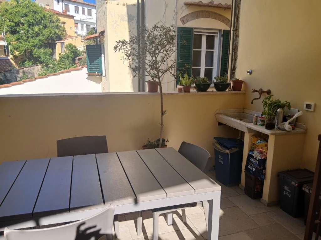 appartamento in vendita a Pisa in zona Lungarni