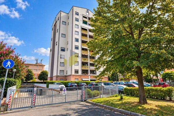 appartamento in vendita a Pisa in zona Landi