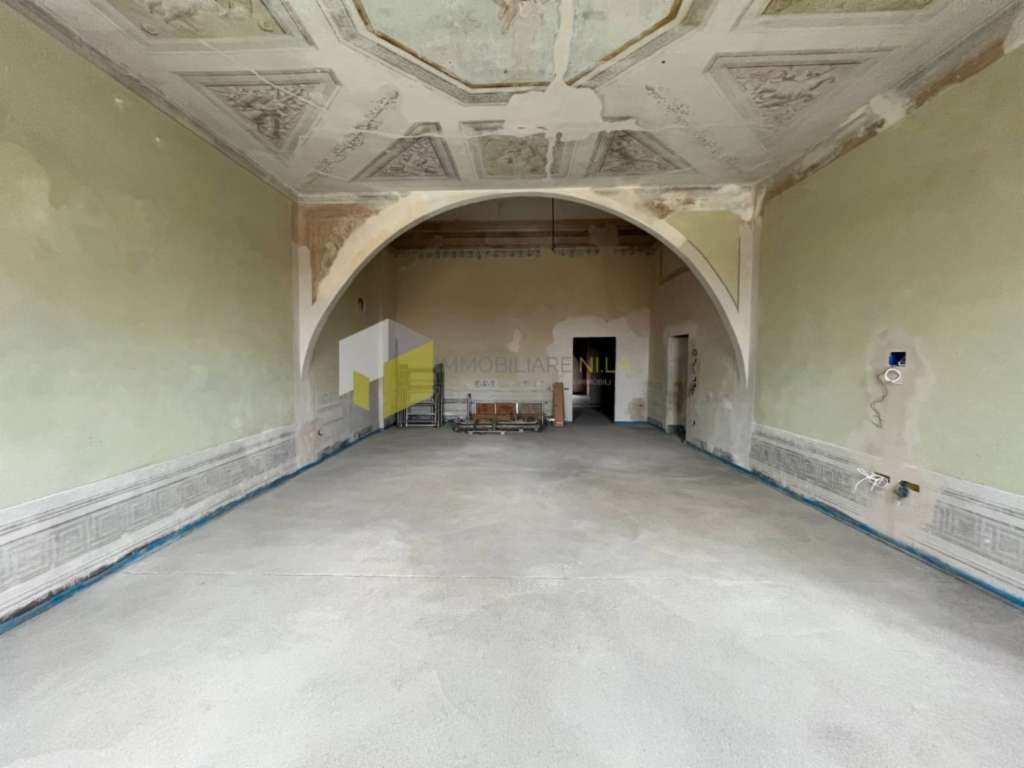 appartamento in vendita a Pisa in zona Lungarni