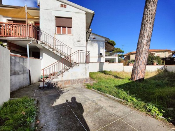 appartamento in vendita a Pisa in zona Tirrenia