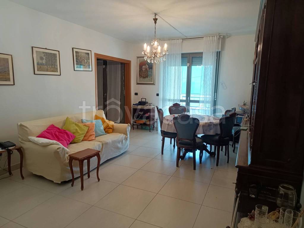 appartamento in vendita a Pisa in zona Porta a Mare