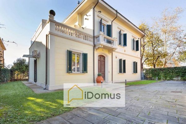casa indipendente in vendita a Pisa in zona Porta a Mare