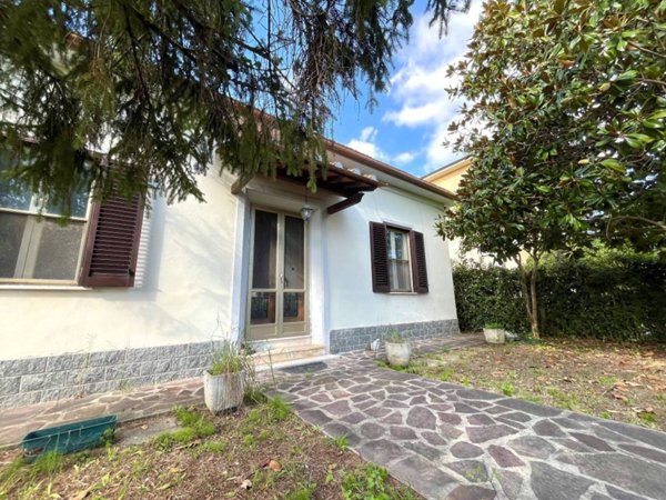 casa indipendente in vendita a Pisa in zona La Vettola
